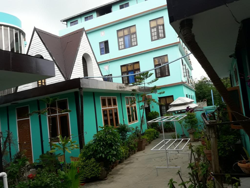 Gold Star Hotel Nyaung Shwe Ngoại thất bức ảnh