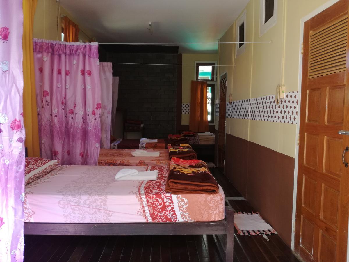Gold Star Hotel Nyaung Shwe Ngoại thất bức ảnh