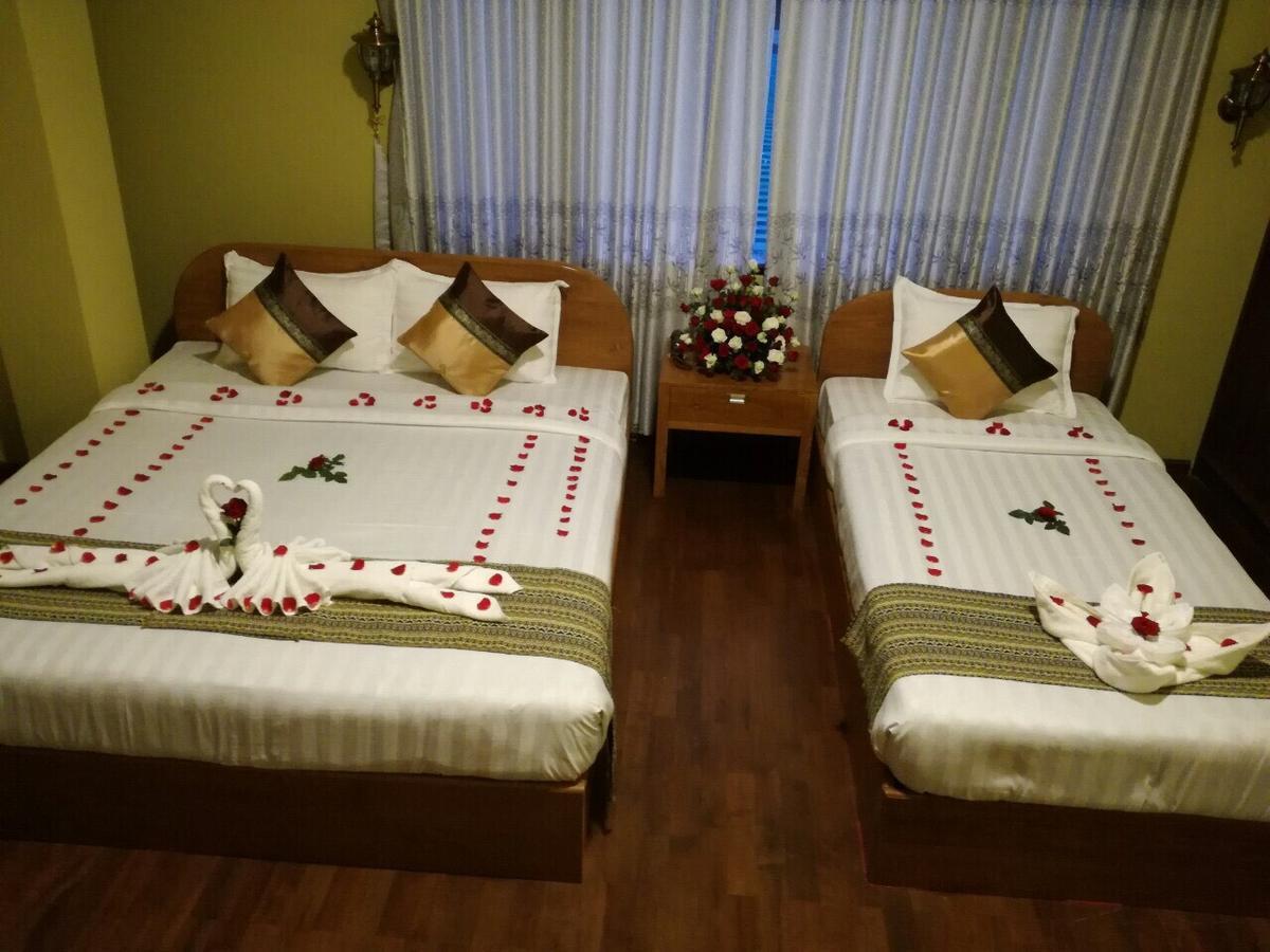 Gold Star Hotel Nyaung Shwe Ngoại thất bức ảnh